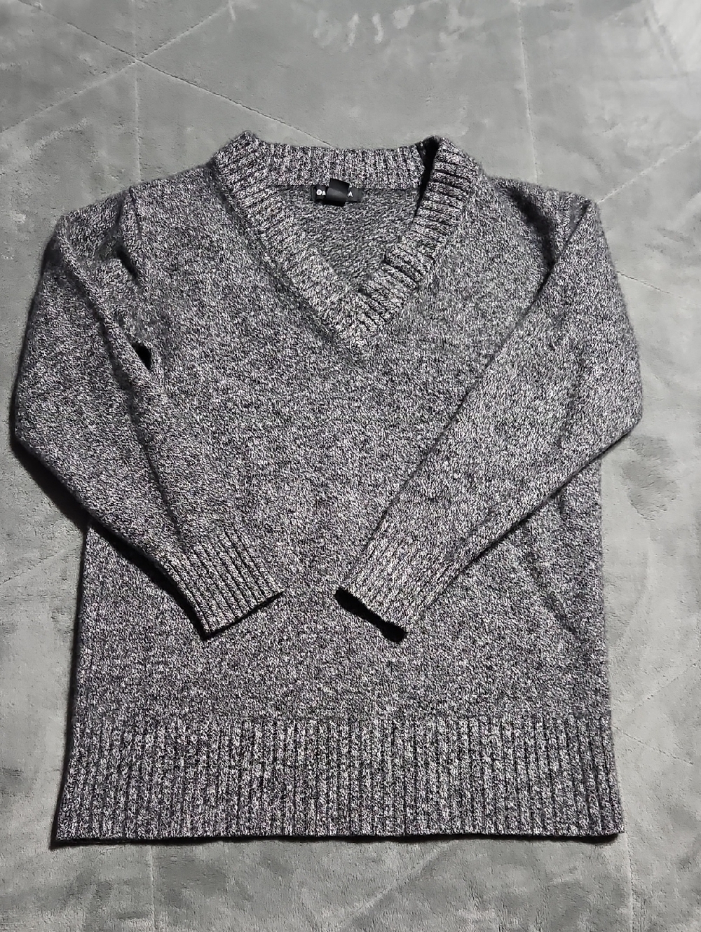 ATHLETA SWEATER